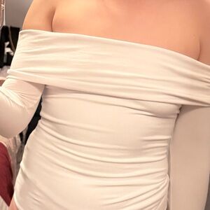 Abercrombie & Fitch Off-Shoulder White Bodysuit